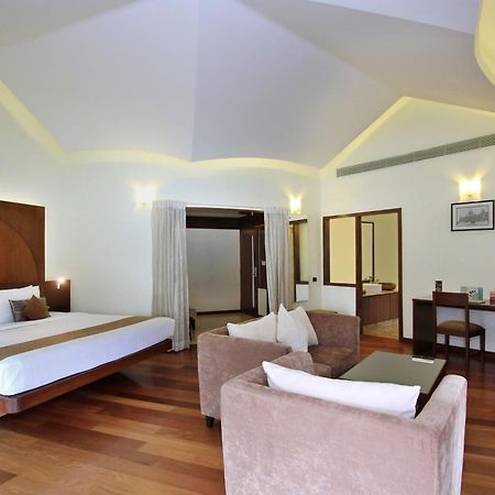 Silent Shores Resort & Spa Mysore Exteriör bild