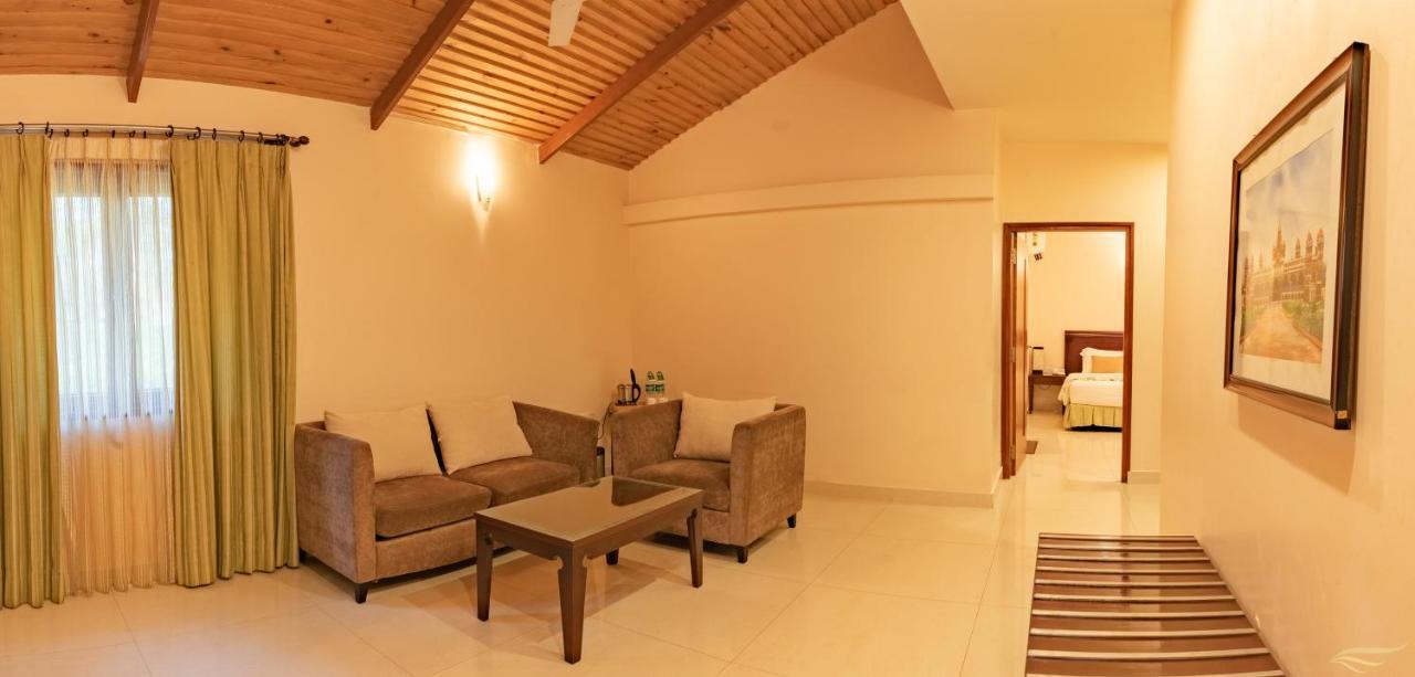 Silent Shores Resort & Spa Mysore Exteriör bild