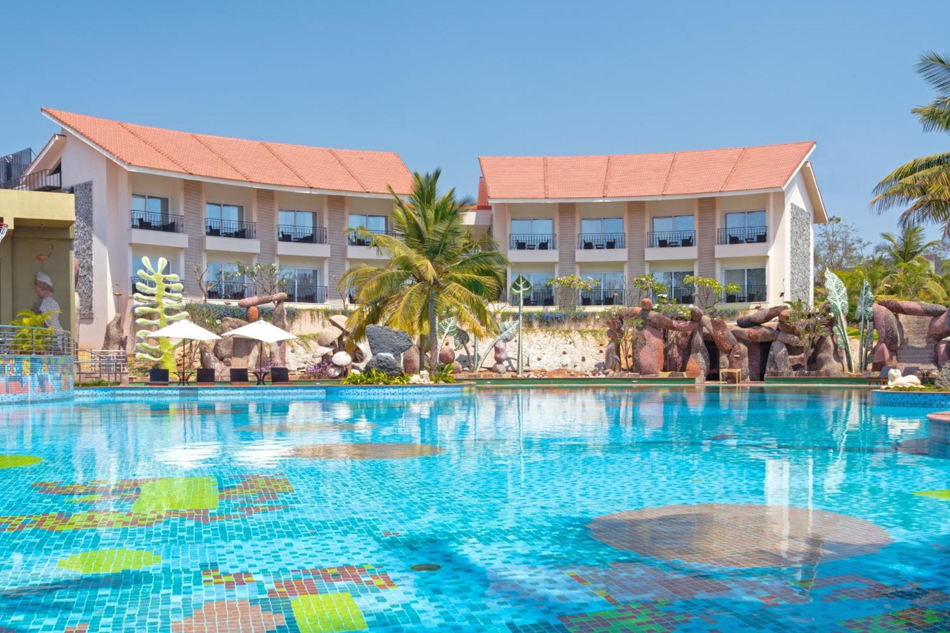 Silent Shores Resort & Spa Mysore Exteriör bild