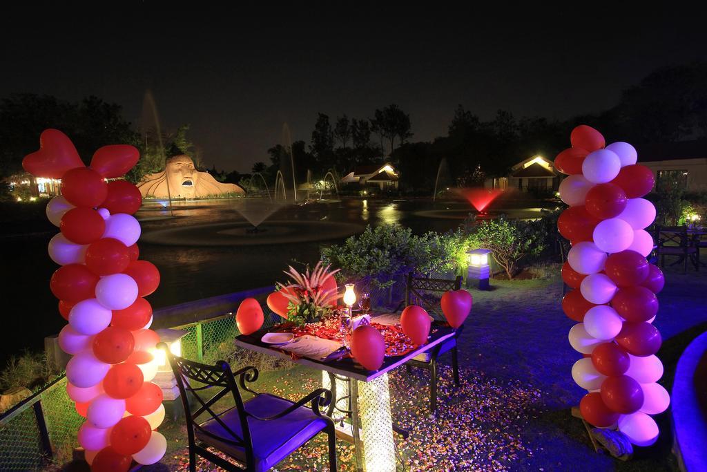 Silent Shores Resort & Spa Mysore Exteriör bild