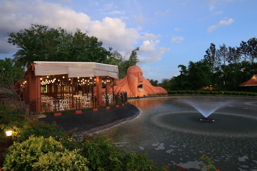 Silent Shores Resort & Spa Mysore Exteriör bild