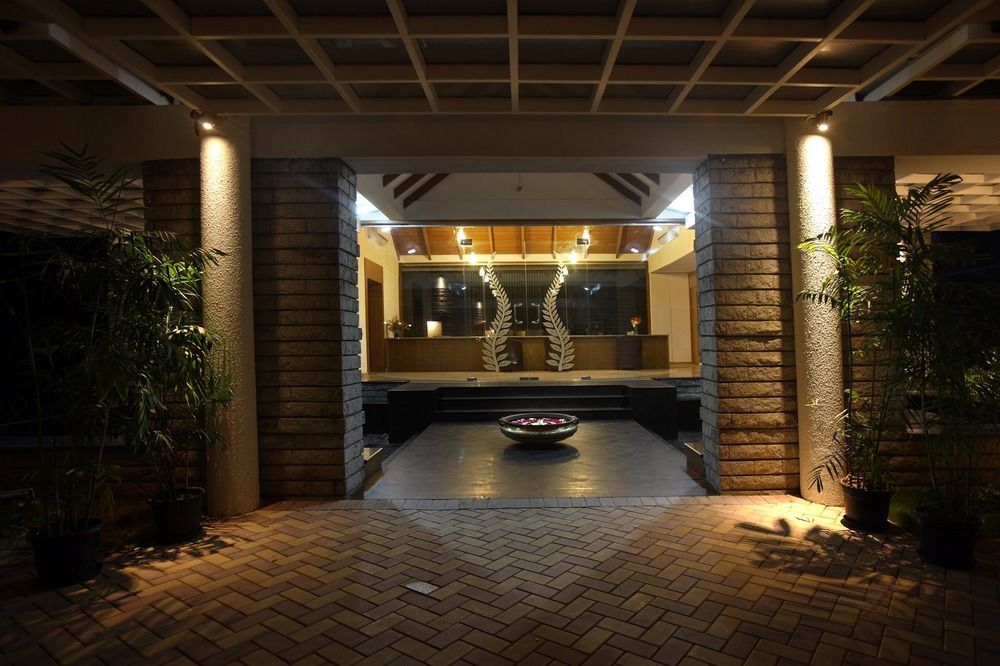 Silent Shores Resort & Spa Mysore Exteriör bild
